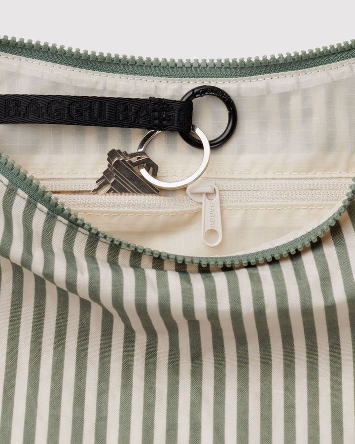 Baggu | Medium Crescent Nylon bag | Sage Stripe