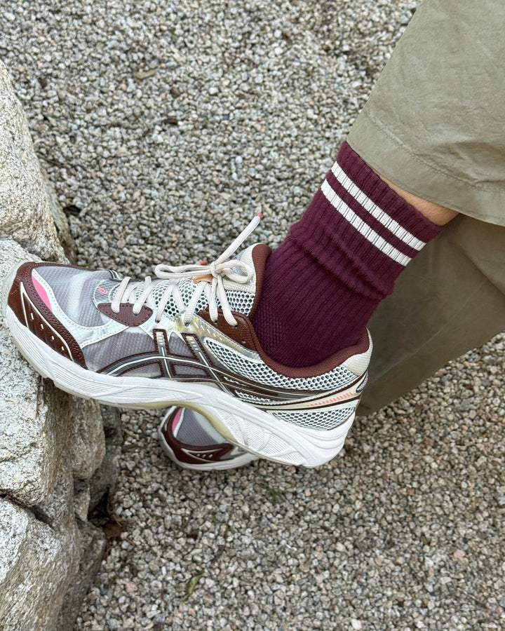 Le Bon Shoppe | Extended Boyfriend Socks | Maroon